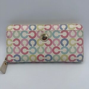 COACH Waverly Accordion Zip Wallet‎ Rainbow Signature Canvas Pink Interior